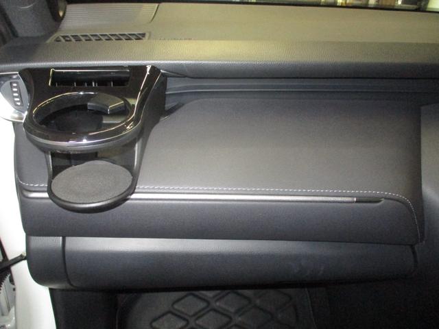 この度は当店のお車をご覧になっていただき、誠にありがとうございます。じっくり現車確認して頂けるよう、ご準備を致します！