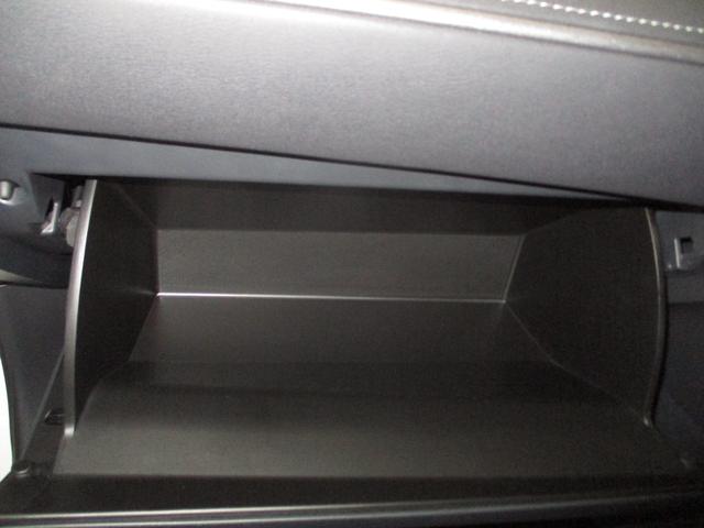 ご覧いただきありがとうございます♪気になったお車がありましたらお気軽にお電話をください♪