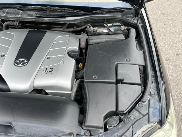 セルシオ Ｃ仕様　Ｆパッケージ　インテリアセレクション　オートクルーズコントロール　バックカメラ　ナビ　アルミホイール　オートライト　ＨＩＤ　サンルーフ　ＡＴ　シートヒーター　シートエアコン　スマートキー　電動格納ミラー　盗難防止システム　パワーシート（60枚目）