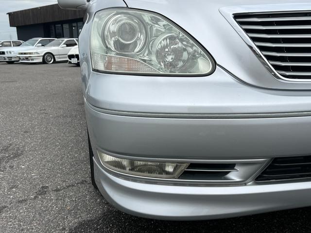 セルシオ ｅＲ仕様　オートクルーズコントロール　バックカメラ　ナビ　アルミホイール　オートライト　ＨＩＤ　サンルーフ　ＡＴ　シートエアコン　キーレスエントリー　電動格納ミラー　盗難防止システム　パワーシート　ＣＤ（12枚目）