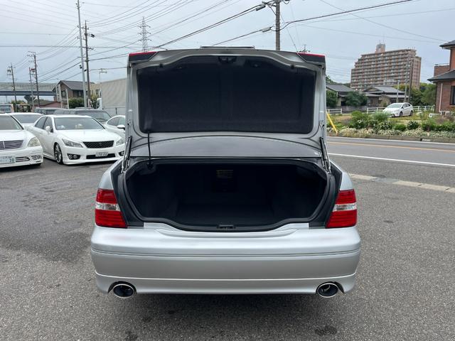 セルシオ ｅＲ仕様　オートクルーズコントロール　バックカメラ　ナビ　アルミホイール　オートライト　ＨＩＤ　サンルーフ　ＡＴ　シートエアコン　キーレスエントリー　電動格納ミラー　盗難防止システム　パワーシート　ＣＤ（63枚目）