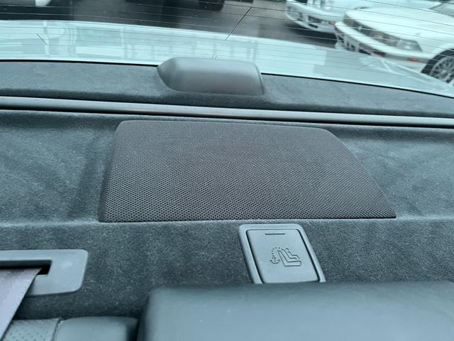 セルシオ ｅＲ仕様　オートクルーズコントロール　バックカメラ　ナビ　アルミホイール　オートライト　ＨＩＤ　サンルーフ　ＡＴ　シートエアコン　キーレスエントリー　電動格納ミラー　盗難防止システム　パワーシート　ＣＤ（72枚目）