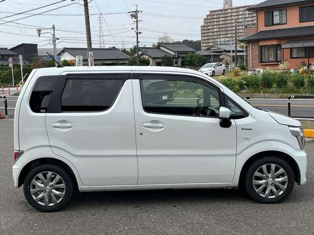 ワゴンR ハイブリッドFX ETC キーレスエントリー アイドリングストップ 電動格納ミラー ベンチシート CVT 盗難防止システム ABS ESC アルミホイール 衝突安全ボディ エアコン パワーステアリング パワーウィンドウ(8枚目)