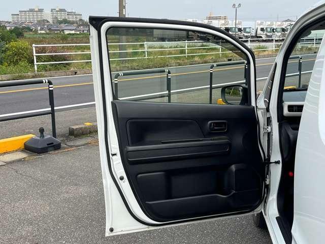 ワゴンR ハイブリッドFX ETC キーレスエントリー アイドリングストップ 電動格納ミラー ベンチシート CVT 盗難防止システム ABS ESC アルミホイール 衝突安全ボディ エアコン パワーステアリング パワーウィンドウ(19枚目)