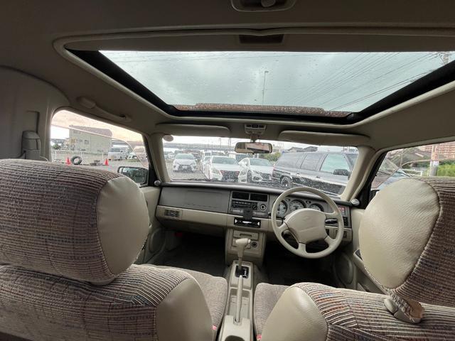 ラシーン ft タイプII 4WD サンルーフ AT ABS エアコン パワーステアリング パワーウィンドウ 運転席エアバッグ(2枚目)