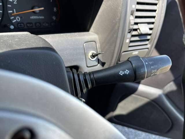 グロリア  グランツーリスモ アルミホイール オートライト AT 電動格納ミラー エアコン パワーステアリング パワーウィンドウ(7枚目)