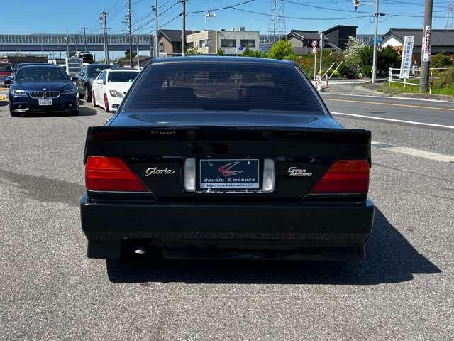 グロリア  グランツーリスモ アルミホイール オートライト AT 電動格納ミラー エアコン パワーステアリング パワーウィンドウ(16枚目)