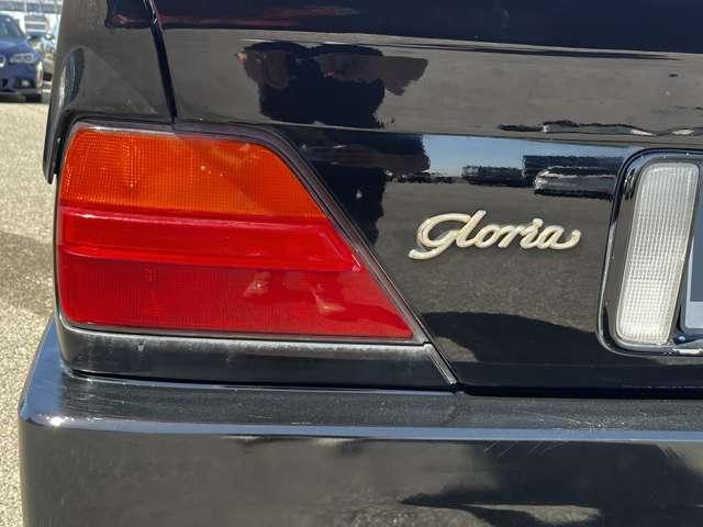 グロリア  グランツーリスモ アルミホイール オートライト AT 電動格納ミラー エアコン パワーステアリング パワーウィンドウ(63枚目)