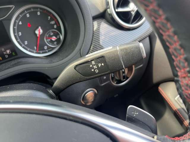 Bクラス B180 スポーツ ETC バックカメラ ナビ クリアランスソナー オートクルーズコントロール アルミホイール オートライト パワーシート スマートキー 電動格納ミラー AT 盗難防止システム ABS CD エアコン(9枚目)