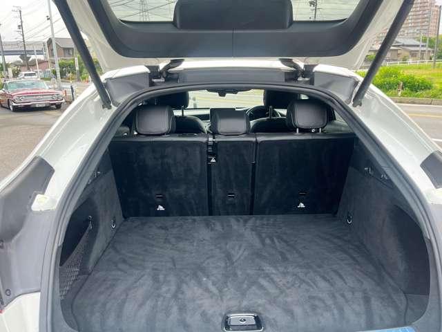 ＧＬＣ ＧＬＣ２２０ｄ　４マチック　クーペスポーツ　４ＷＤ　ＥＴＣ　全周囲カメラ　クリアランスソナー　オートクルーズコントロール　レーンアシスト　パワーシート　衝突被害軽減システム　サンルーフ　オートライト　ＬＥＤヘッドランプ　電動リアゲート（19枚目）