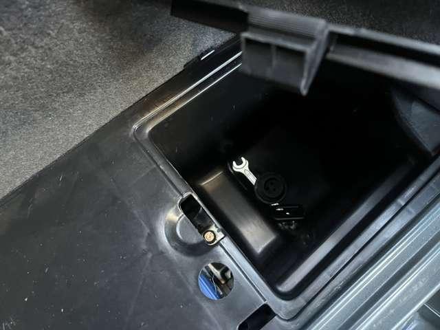 MERCEDES BENZ S-CLASS S500L