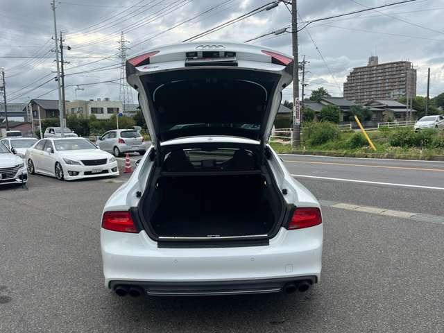 S7スポーツバック ベースグレード 4WD ドライブレコーダー ETC クリアランスソナー オートクルーズコントロール バックカメラ ナビ アルミホイール オートライト サンルーフ AT シートヒーター スマートキー(18枚目)
