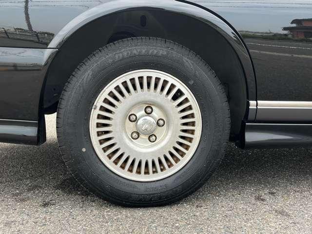 シーマ リミテッドS-four 4WD オートクルーズコントロール オートライト AT 電動格納ミラー パワーシート CD カセット ABS エアコン パワーステアリング(75枚目)