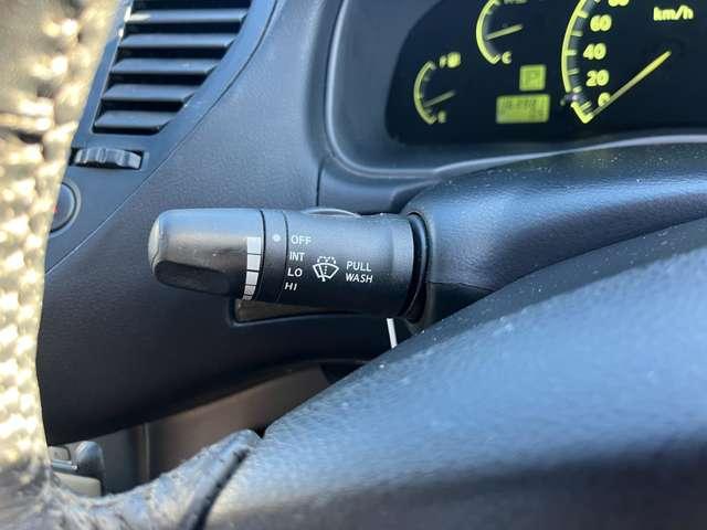 シーマ 300Gグランドツーリング ETC ナビ アルミホイール オートライト HID サンルーフ AT キーレスエントリー 電動格納ミラー 盗難防止システム CD DVD再生 カセット 衝突安全ボディ ABS エアコン(8枚目)