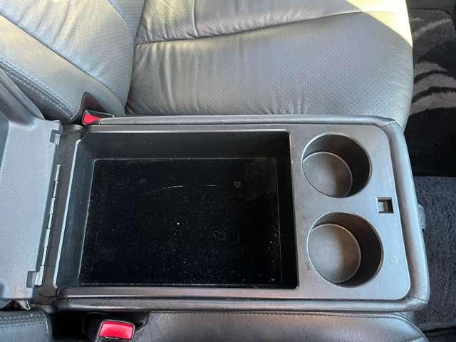 シーマ 300Gグランドツーリング ETC ナビ アルミホイール オートライト HID サンルーフ AT キーレスエントリー 電動格納ミラー 盗難防止システム CD DVD再生 カセット 衝突安全ボディ ABS エアコン(49枚目)