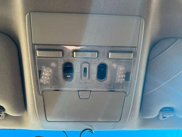 シーマ 300Gグランドツーリング ETC ナビ アルミホイール オートライト HID サンルーフ AT キーレスエントリー 電動格納ミラー 盗難防止システム CD DVD再生 カセット 衝突安全ボディ ABS エアコン(53枚目)