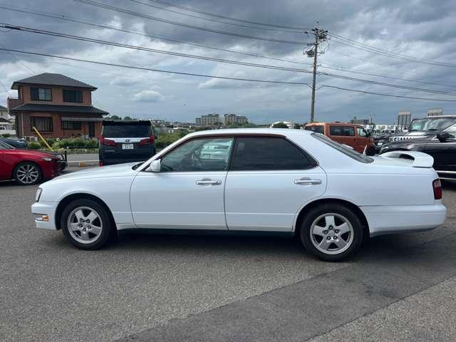 グロリア グランツーリスモSV アルミホイール AT 電動格納ミラー CD カセット エアコン パワーステアリング パワーウィンドウ(12枚目)