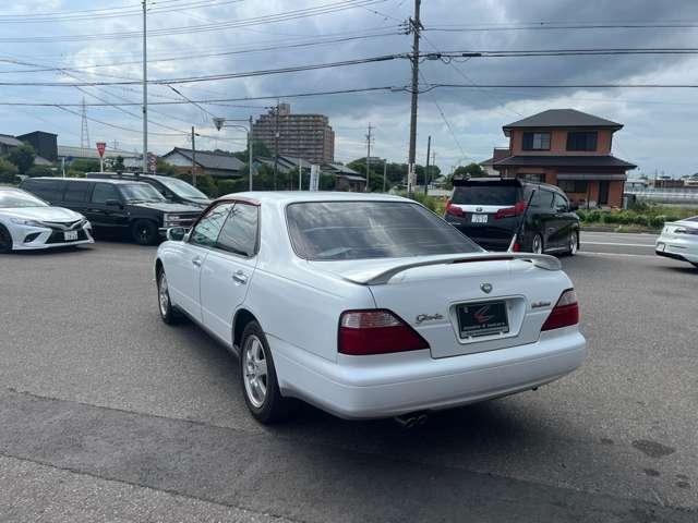 グロリア グランツーリスモSV アルミホイール AT 電動格納ミラー CD カセット エアコン パワーステアリング パワーウィンドウ(14枚目)