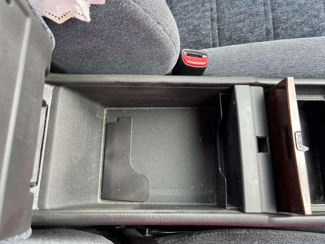 グロリア グランツーリスモSV アルミホイール AT 電動格納ミラー CD カセット エアコン パワーステアリング パワーウィンドウ(35枚目)