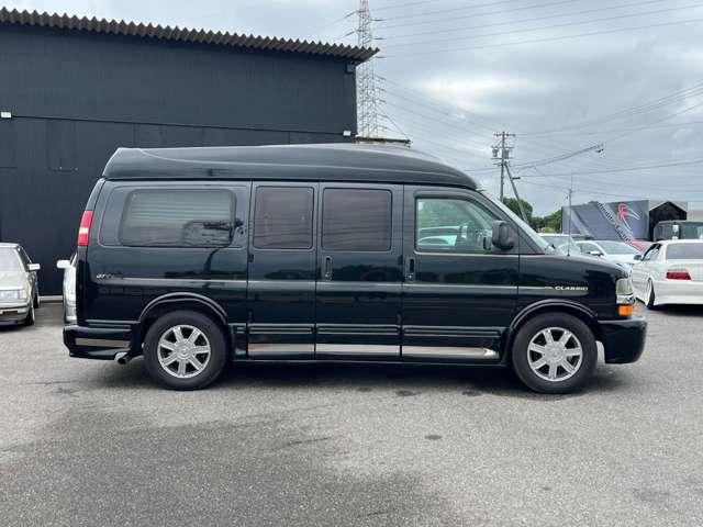 シボレーエクスプレス ベースグレード 左ハンドル ETC アルミホイール エアコン 運転席エアバッグ(9枚目)