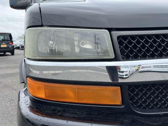 シボレーエクスプレス ベースグレード 左ハンドル ETC アルミホイール エアコン 運転席エアバッグ(12枚目)