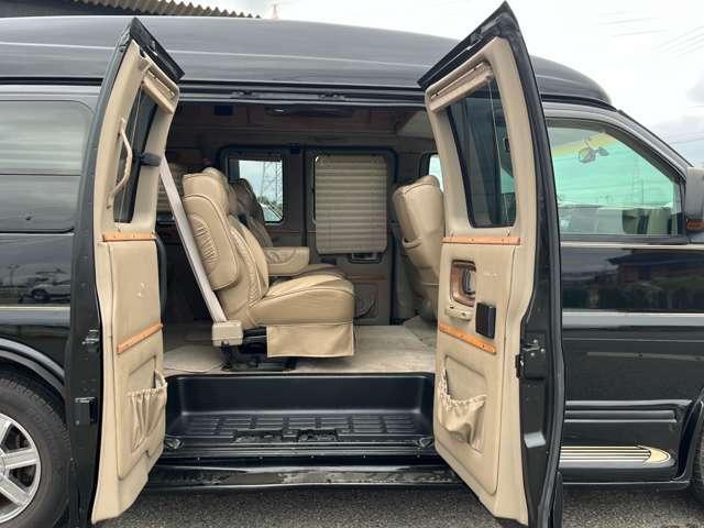 シボレーエクスプレス ベースグレード 左ハンドル ETC アルミホイール エアコン 運転席エアバッグ(24枚目)