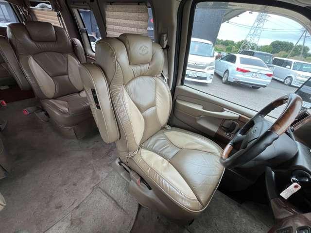 シボレーエクスプレス ベースグレード 左ハンドル ETC アルミホイール エアコン 運転席エアバッグ(63枚目)