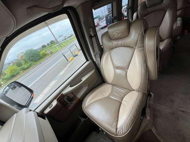 シボレーエクスプレス ベースグレード 左ハンドル ETC アルミホイール エアコン 運転席エアバッグ(64枚目)