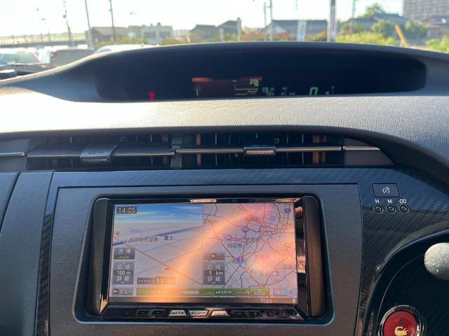 プリウス Ｓツーリングセレクション・Ｇ’ｓ　ＥＴＣ　バックカメラ　ナビ　アルミホイール　オートライト　ＨＩＤ　ＣＶＴ　スマートキー　電動格納ミラー　盗難防止システム　パワーシート　衝突安全ボディ　ＡＢＳ　エアコン　パワーステアリング（34枚目）