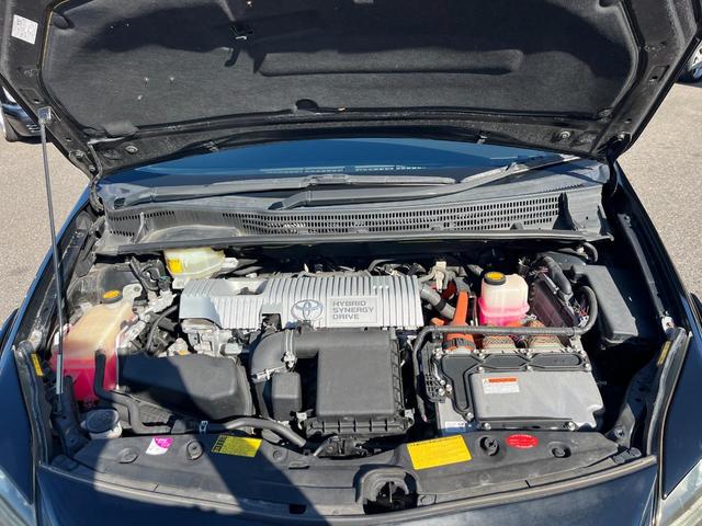 プリウス Ｓツーリングセレクション・Ｇ’ｓ　ＥＴＣ　バックカメラ　ナビ　アルミホイール　オートライト　ＨＩＤ　ＣＶＴ　スマートキー　電動格納ミラー　盗難防止システム　パワーシート　衝突安全ボディ　ＡＢＳ　エアコン　パワーステアリング（46枚目）
