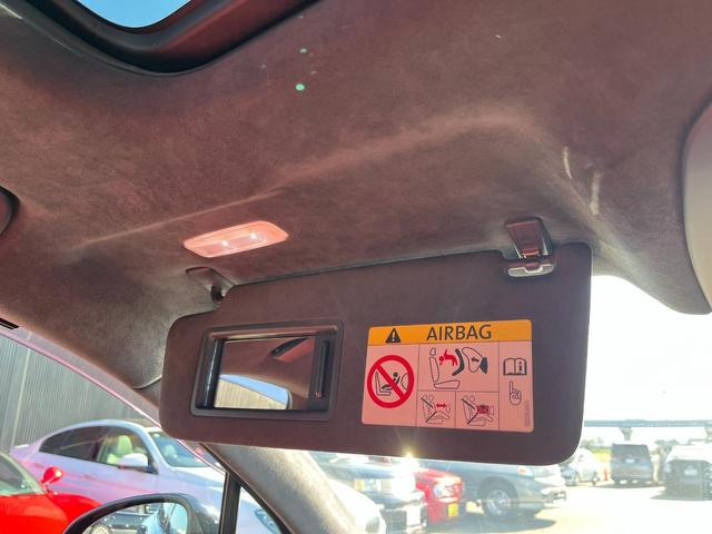 マカン マカン ターボ 4WD バックカメラ クリアランスソナー パワーシート サンルーフ ターボ TV オートライト HID アルミホイール アイドリングストップ シートヒーター シートエアコン AT 盗難防止システム(29枚目)