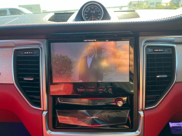 マカン マカン ターボ 4WD バックカメラ クリアランスソナー パワーシート サンルーフ ターボ TV オートライト HID アルミホイール アイドリングストップ シートヒーター シートエアコン AT 盗難防止システム(36枚目)