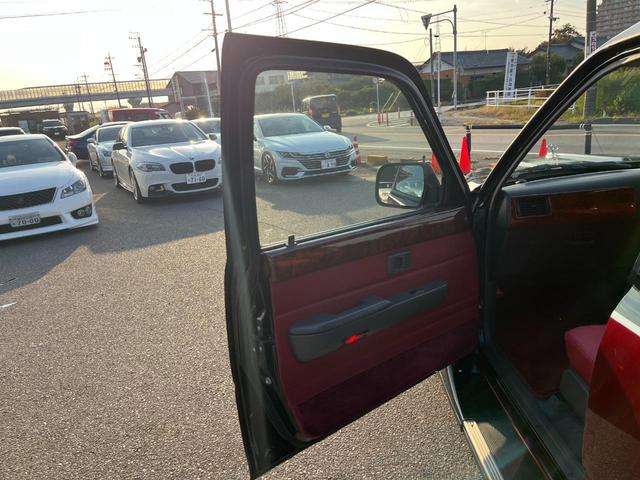 トヨタクラシック クラシック　ＥＴＣ　アルミホイール　ＡＴ　Ｂｌｕｅｔｏｏｔｈ　エアコン　パワーステアリング　パワーウィンドウ（19枚目）