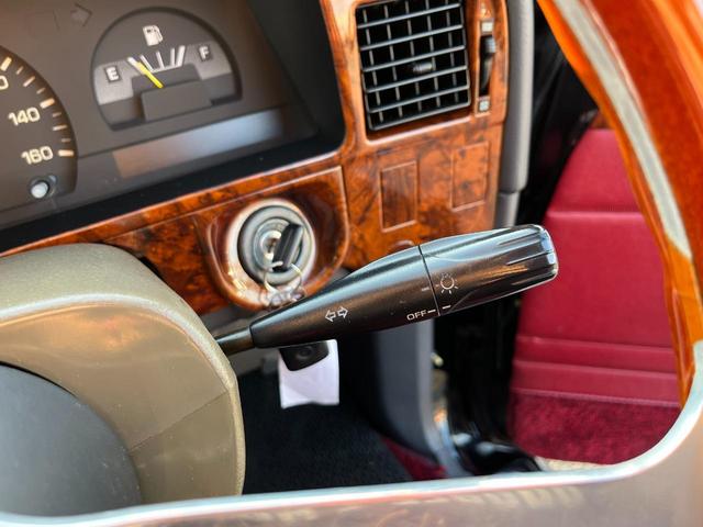 トヨタクラシック クラシック　ＥＴＣ　アルミホイール　ＡＴ　Ｂｌｕｅｔｏｏｔｈ　エアコン　パワーステアリング　パワーウィンドウ（30枚目）