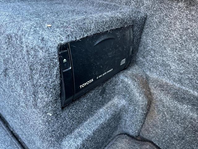 クラウンマジェスタ Ｃタイプ　オートクルーズコントロール　アルミホイール　オートライト　ＨＩＤ　サンルーフ　ＡＴ　ＣＤ　カセット　ＡＢＳ　エアコン　パワーステアリング　パワーウィンドウ　運転席エアバッグ　助手席エアバッグ（56枚目）