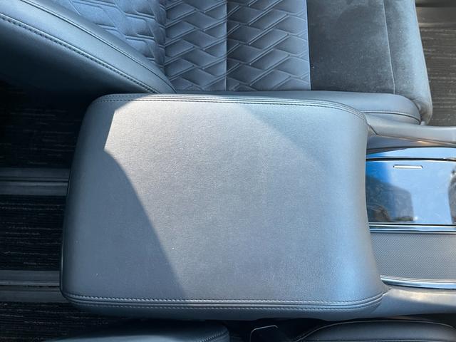 ヴェルファイア ２．５Ｚ　Ｇエディション　ＥＴＣ　バックカメラ　ナビ　クリアランスソナー　オートクルーズコントロール　両側電動スライドドア　オートライト　ＬＥＤヘッドランプ　サンルーフ　電動リアゲート　スマートキー　電動格納ミラー（41枚目）