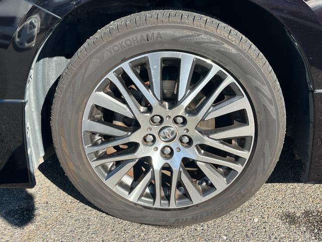 ヴェルファイア ２．５Ｚ　Ｇエディション　ＥＴＣ　バックカメラ　ナビ　クリアランスソナー　オートクルーズコントロール　両側電動スライドドア　オートライト　ＬＥＤヘッドランプ　サンルーフ　電動リアゲート　スマートキー　電動格納ミラー（76枚目）