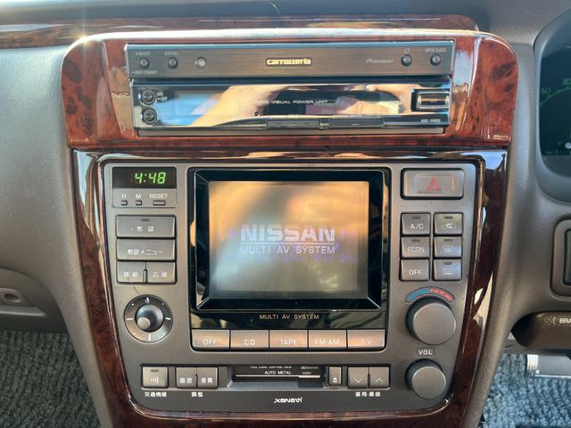 シーマ ３０ＬＶ　ＥＴＣ　オートクルーズコントロール　アルミホイール　オートライト　サンルーフ　ＡＴ　キーレスエントリー　電動格納ミラー　ターボ　パワーシート　ＣＤ　カセット　ＡＢＳ　エアコン　パワーステアリング（37枚目）