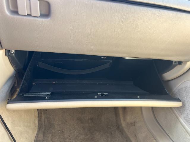 ＬＳ４００ ベースグレード　左ハンドル　ＥＴＣ　オートクルーズコントロール　アルミホイール　オートライト　サンルーフ　パワーシート　ＣＤ　ＤＶＤ再生　エアコン　パワーウィンドウ（42枚目）