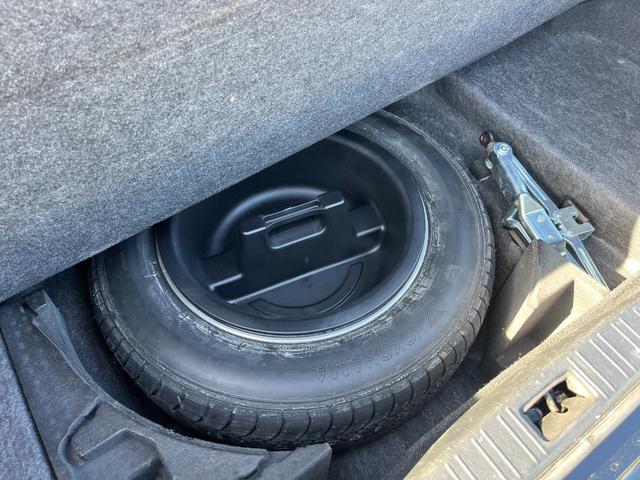 ＬＳ４００ ベースグレード　左ハンドル　ＥＴＣ　オートクルーズコントロール　アルミホイール　オートライト　サンルーフ　パワーシート　ＣＤ　ＤＶＤ再生　エアコン　パワーウィンドウ（58枚目）