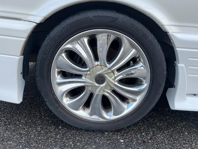 エスティマ Ｖリミテッド　ＥＴＣ　スライドドア　サンルーフ　３列シート　ウォークスルー　ＡＴ　アルミホイール　ＵＳＢ　ＡＢＳ　エアコン　パワーウィンドウ　運転席エアバッグ（68枚目）