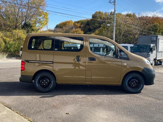 NV200バネットバン DX サンドベージュ全塗装 ナビ&バックカメラ 新品マッドタイヤ キーレス パワーウィンドー(6枚目)