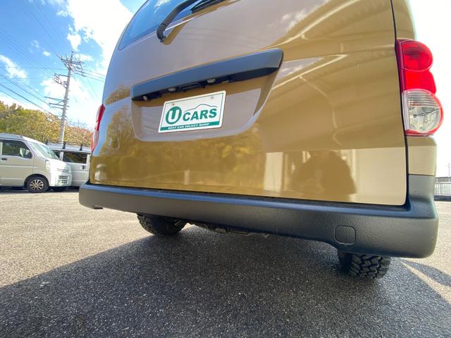 NV200バネットバン DX サンドベージュ全塗装 ナビ&バックカメラ 新品マッドタイヤ キーレス パワーウィンドー(11枚目)