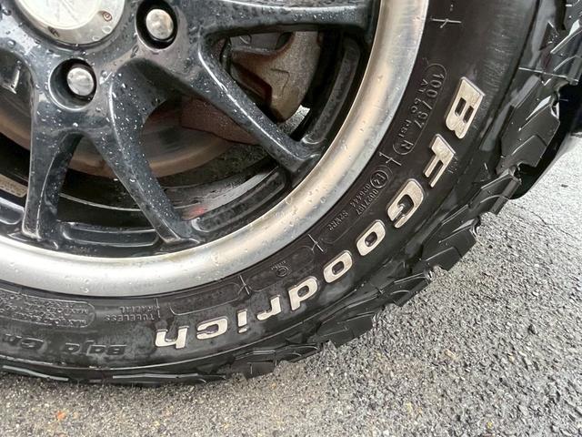 デリカD:5  全塗装(アンヴィル/マットブラック)10インチディスプレイオーディオ バックカメラ ETC バンパープロテクター 社外AW BFグッドリッチ クルコン 片側電動スライドドアドア スマートキー(21枚目)