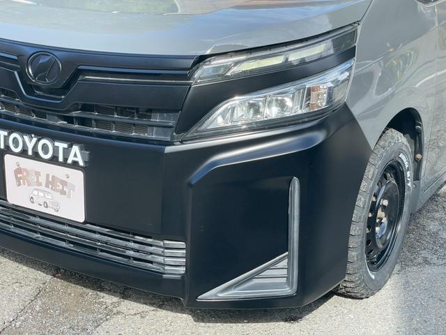 ヴォクシー Ｘ　後期型　全塗装（グレー／ブラック）　アウトドアカスタム　フルセグナビ　Ｂｌｕｅｔｏｏｔｈ付き　バックカメラ　ＥＴＣ　新品タイヤＭＡＤスター　ＴＯＹＯＴＡエンブレム　ＬＥＤヘッドライト　クルコン（15枚目）