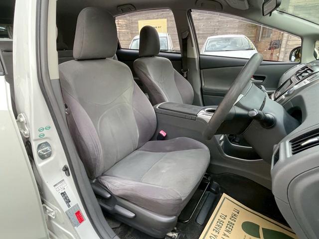 プリウスアルファ S ユーザー買取車 ナビ バックカメラ ETC 車検9年5月 プッシュスタート スマートキー フォグランプ(29枚目)