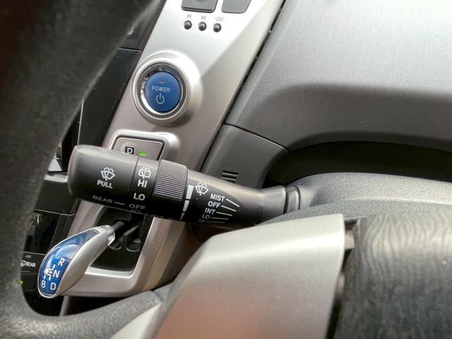 プリウスアルファ S ユーザー買取車 ナビ バックカメラ ETC 車検9年5月 プッシュスタート スマートキー フォグランプ(38枚目)