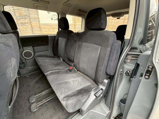 デリカＤ：５ Ｇ　パワーパッケージ　全塗装（スティンググレー／ブラック）１０インチディスプレイオーディオ　Ｂカメラ　バンパープロテクター　両側電動スライド　新品ロクサーニＡＷセット　オープンカントリー　インナーブラック加工（49枚目）