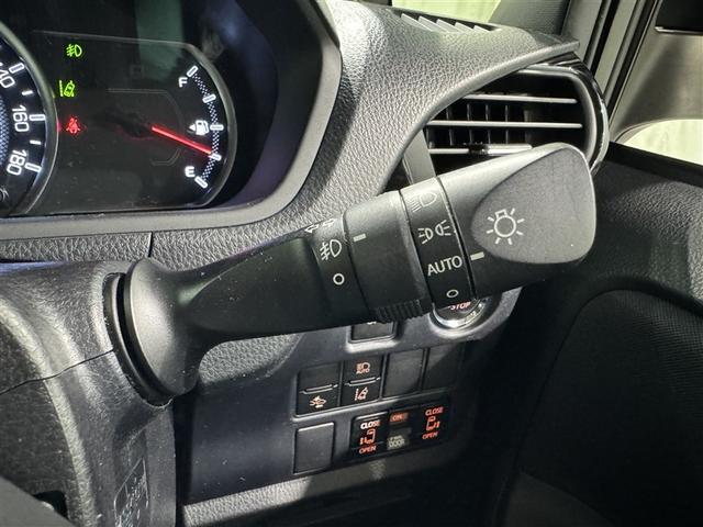 ヴォクシー ZS 煌II フルセグ メモリーナビ DVD再生 バックカメラ 衝突被害軽減システム ETC 両側電動スライド LEDヘッドランプ 乗車定員8人 3列シート アイドリングストップ(21枚目)