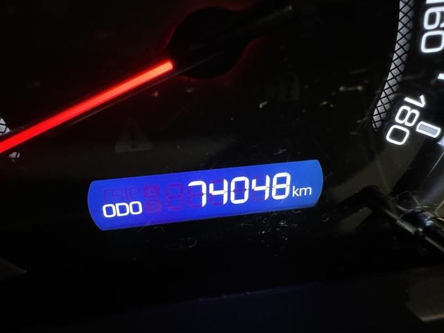 ヴォクシー ZS 煌II フルセグ メモリーナビ DVD再生 バックカメラ 衝突被害軽減システム ETC 両側電動スライド LEDヘッドランプ 乗車定員8人 3列シート アイドリングストップ(22枚目)